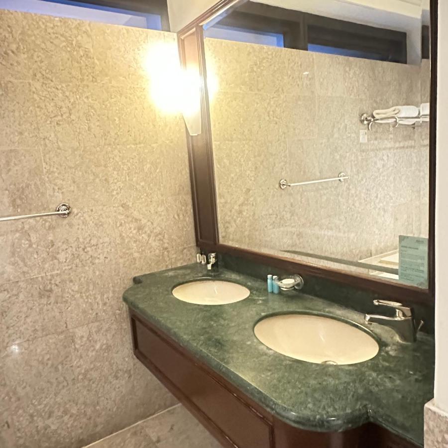 Peak Suites At Times Square Kuala Lumpur Buitenkant foto